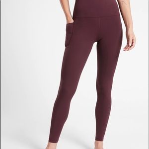 Athleta, Medium, Spiced Cabernet